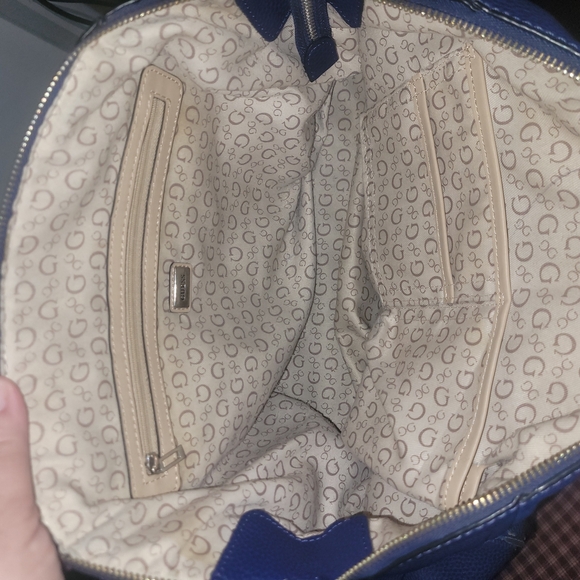 GUESS Blue Pebbled Purse - Picture 6 of 12